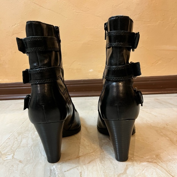 Børn genuine leather heeled moto ankle boots, women’s size 8.5 - Picture 6 of 15